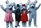 クマの着ぐるみ